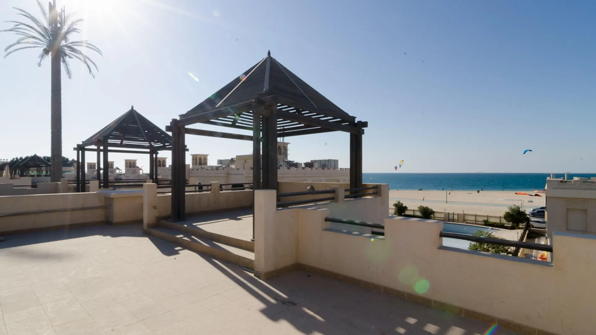 Roda Beach Resort Дубай