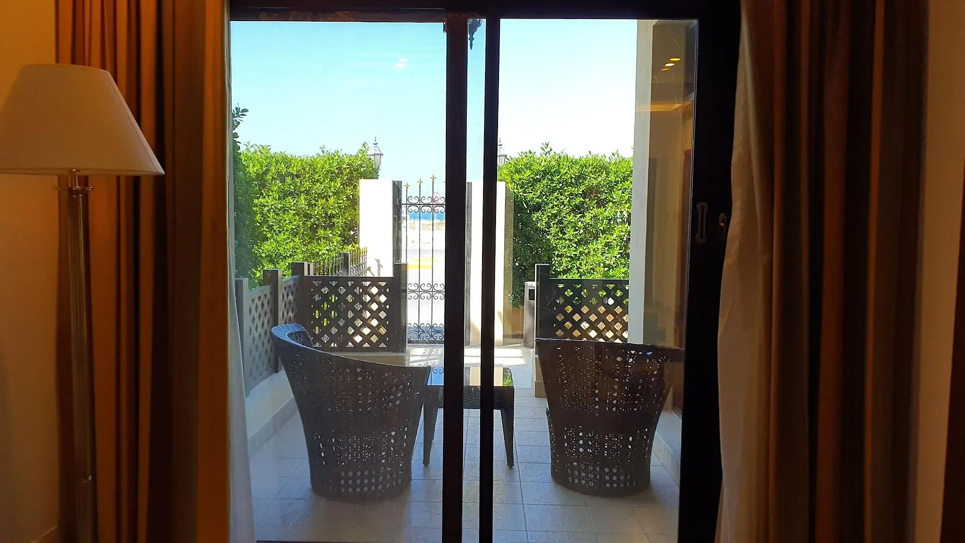 Roda Beach Resort Дубай