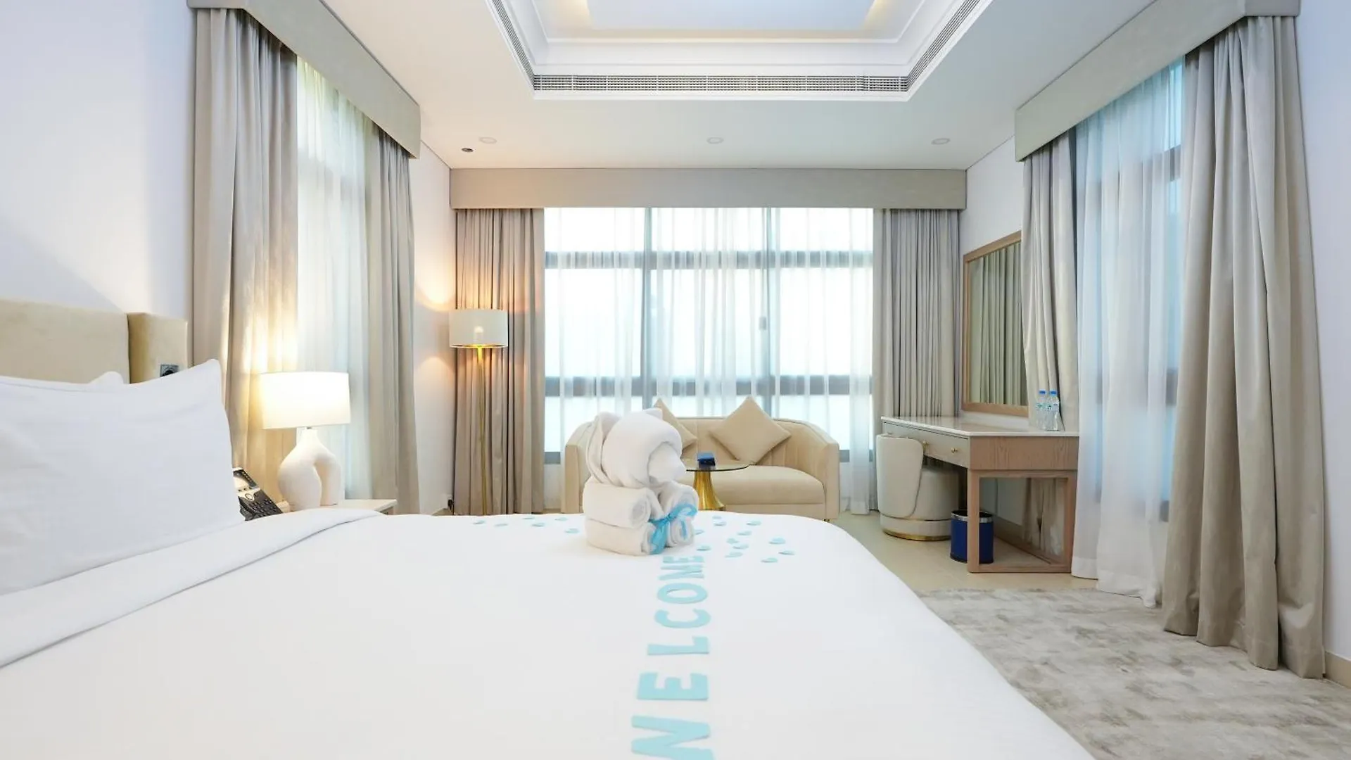 Roda Beach Resort Дубай 3*,