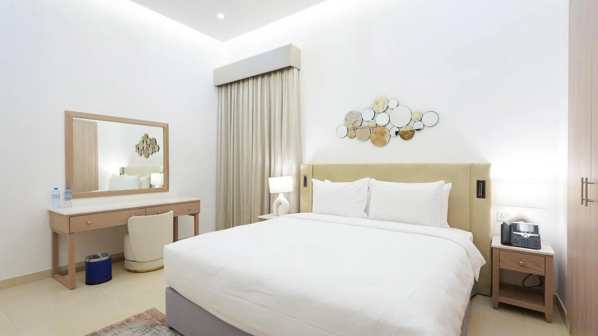 Roda Beach Resort Дубай